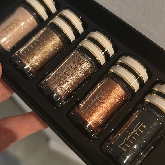 MAC Cosmetics Other - Mac BNIB Nocturnal Pigment & Glitter Set NEW
